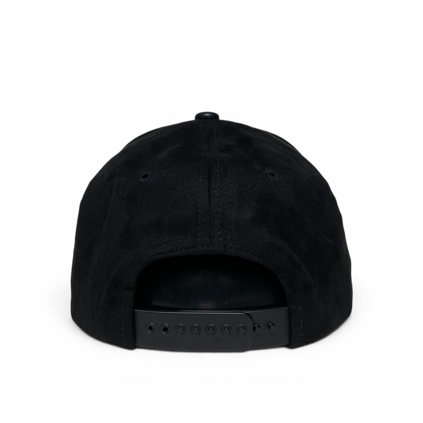 ROABEN Rooster Family Leader Embroidered Suede Baseball Cap
